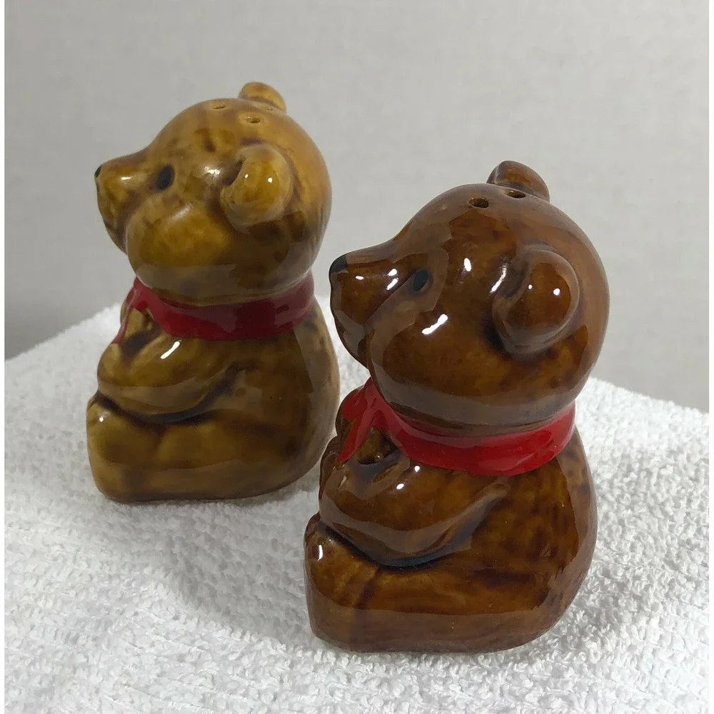 VTG Ceramic Teddy Bear Salt and Pepper Shakers Set - Brown Bears with Red Bows